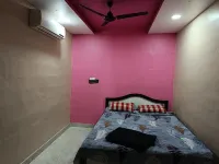 Swami Om Bhakt Niwas(Resort) 아칼콧 호텔