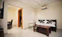 S V Royal Luxury Rooms Hotels in Ґунтур