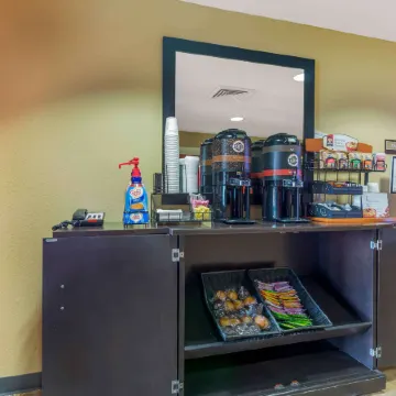 Studio 6 Chantilly VA Washington Dulles Airport Отели в г. Шантильи