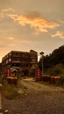 Baili Dujuan Shanlin Inn Отели рядом с достопримечательностью «Shiniu Tourism Town»