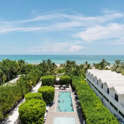 Nautilus Sonesta Miami Beach Hotels near Hyde Beach