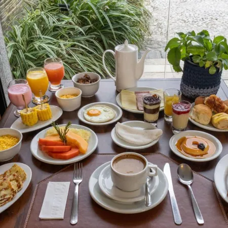 Hotel Caiçara João Pessoa Отели рядом с достопримечательностью «Пляж Кабу-Бранку»