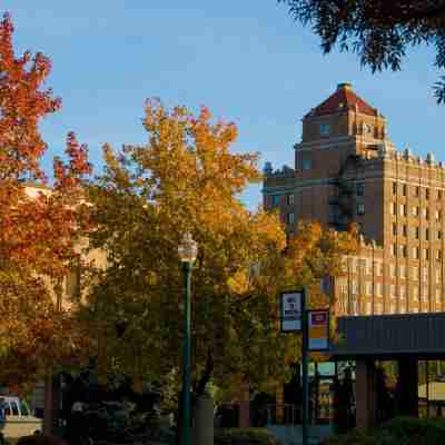 Marcus Whitman Hotel and Conference Center Hotel Exterior