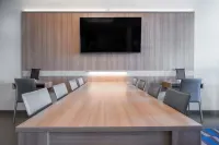 Microtel Inn & Suites by Wyndham Moorhead Fargo Area Hotels in Moorhead