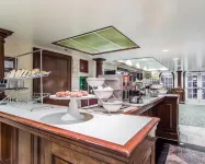 Comfort Suites - Desayuno