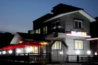 襄陽森之恩德旅館 龍沼瀑布附近的飯店