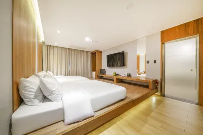 Ilsan Rich Hotels near Goyang Stadium