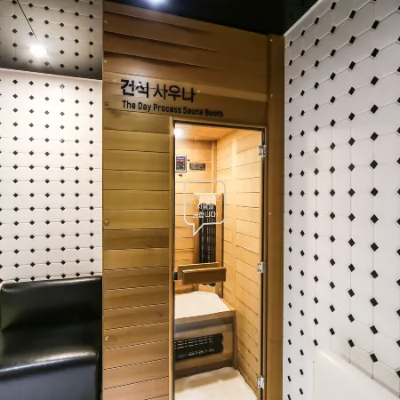 Design Hotel 2ne1 Jukdo Market Pohang