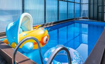 Geoje Biken Kids Pool Villa (Pool for All Rooms, Elevator)