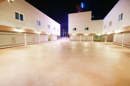 Gongju Q Self Check-in Motel Отели рядом с достопримечательностью «Magoksa Temple»