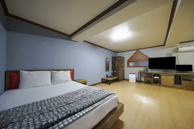 Gyeongsan Bless Hotels in 