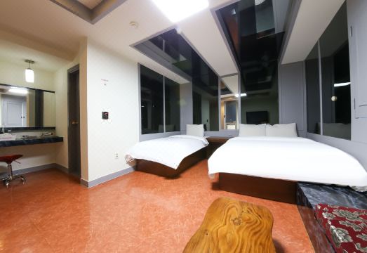 줄리엣모텔 썸네일