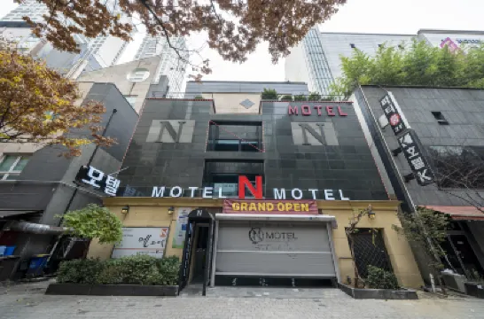 Bucheon (Sangdong) N Hotels near Korea Manhwa Museum