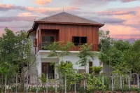 Beyond Angkor Homestay - Private Floor 2-Bedroom & Living Room Hotels in 