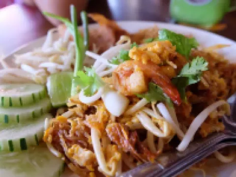 Baan Khun Yaai Mai Khun Ta