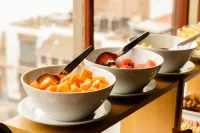 Epiqus Hotel - 朝食