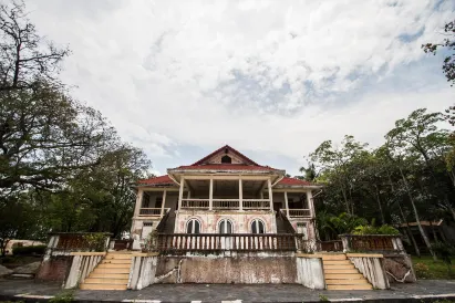 克羅克精品小酒館飯店