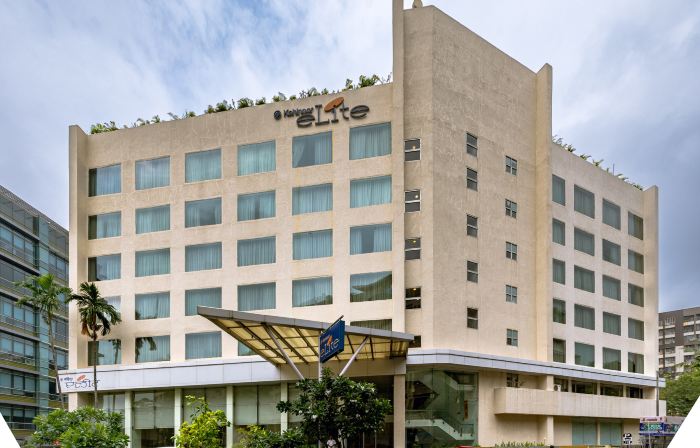 Hotel Kohinoor Elite Near BKC