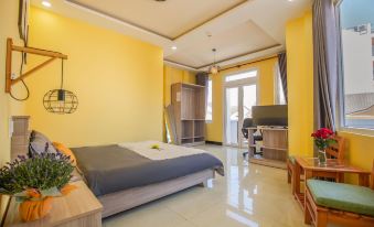 Lucas Hill Dalat