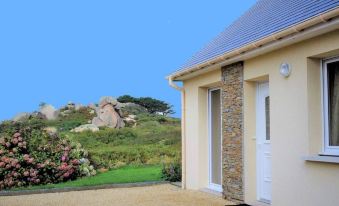 Charmante Maison Avec Wifi, Proche Plage et Sentier des Douaniers à Ploumanac'h - FR-1-368-57 - Housity