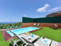 Arriba Arucas - Pools