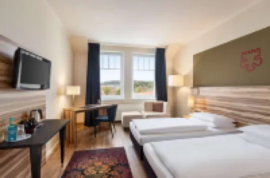 Vienna House by Wyndham Thüringer Hof Eisenach Отели в г. 