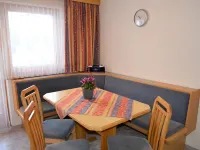 Elfriede Hotels in See