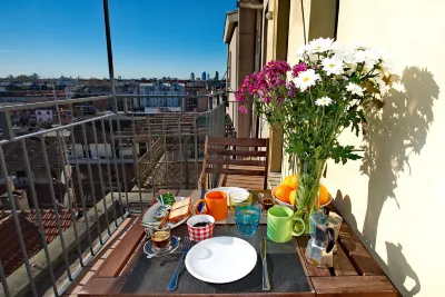 Milan Skyline Apartment, Città Studi, 1 Min Metro, Terrace, Wifi, Netflix Hotel a Lambrate
