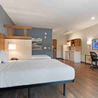 Extended Stay America Premier Suites - Port Charlotte - I-75 Rooms