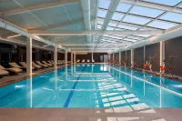 Billionaire Ramada Plaza by Wyndham Batumi - Beach