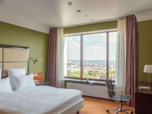 Park Inn by Radisson Izhevsk Hotel