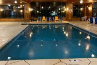 Baymont by Wyndham la Crosse/Onalaska - Pools