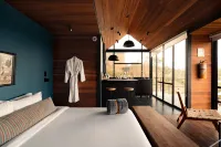 The Boato Hotel Hotels in Penol
