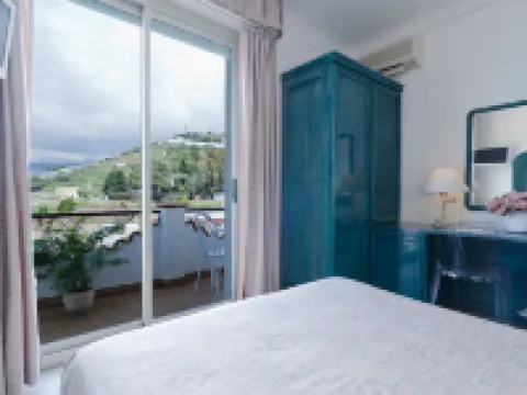 โรงแรมอาริสตัน มอนเตคาร์โล โรงแรมในซานเรโม