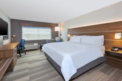 Holiday Inn Express & Suites Eau Claire West I-94 Các khách sạn ở Eau Claire