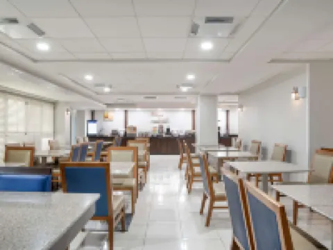 Comfort Inn & Suites New Orleans Airport North Hoteles en Kenner