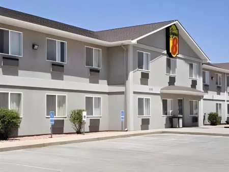 Super 8 by Wyndham Fountain