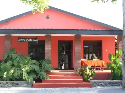 Kundayo Serviced Apartments Lodge Hôtels à proximité de : Six and Seven Tours