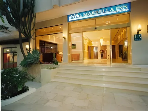 Ona Marbella Inn - Uima-altaat