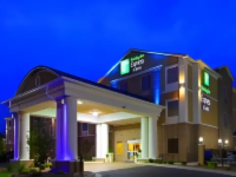 Holiday Inn Express & Suites PRATTVILLE SOUTH by IHG Hotels in Prattville