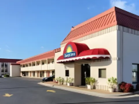 Rodeway Inn High Point - Archdale Hotels in Archdale