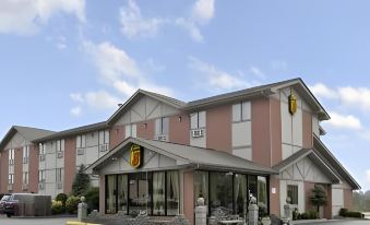 Super 8 by Wyndham Corbin/London KY