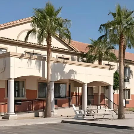 Baymont by Wyndham Phoenix I-10 Near 51st Ave