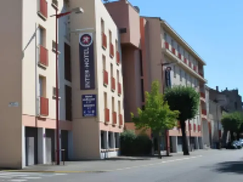 Brit Hotel Cahors - le Valentré Hotele w: Lot