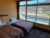 Riverside Uedakan Hotels in Chikuma