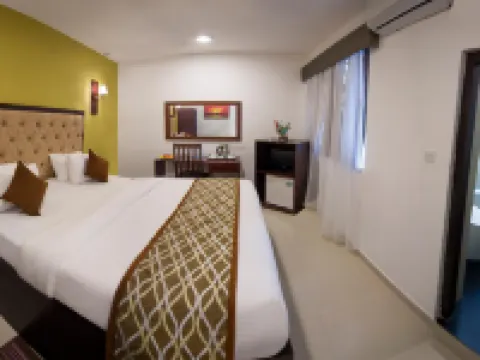 Mount Breeze Hotel Hotels in Mount Lavinia