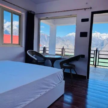 Snow Mount Hotel Auli