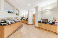 舒適套房飯店 默夫里斯伯勒住宿飯店