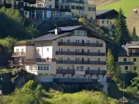 Alpenhof by AlpenTravel