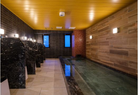 애스턴 플라자 대욕장